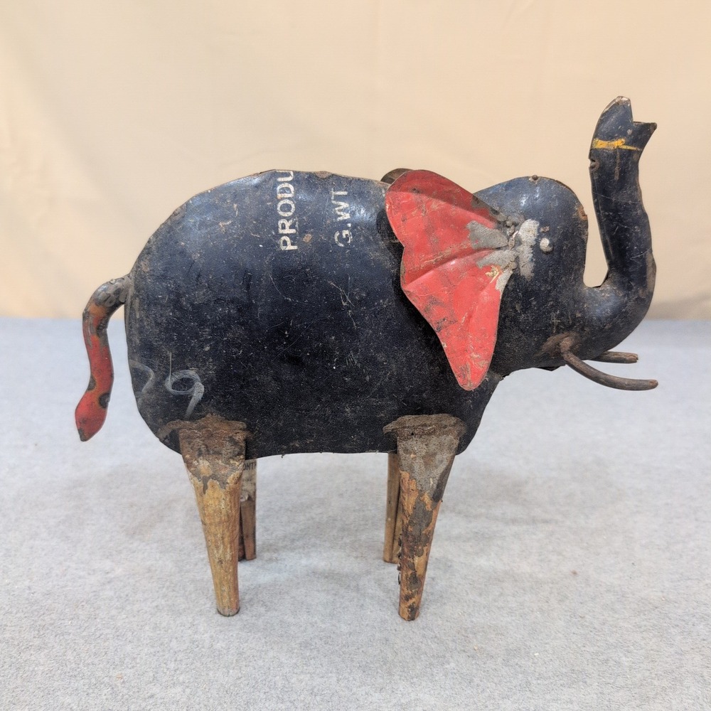 Vintage Folk Art Recycled Scrap Metal Elephant Figurine Black Red Industrial - Picture 3 of 5